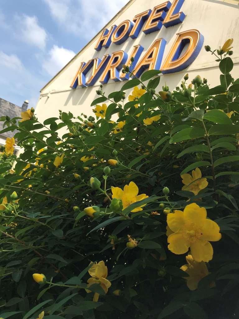 Kyriad Tarbes Odos Exteriör bild