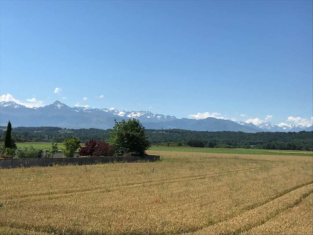 Kyriad Tarbes Odos Exteriör bild