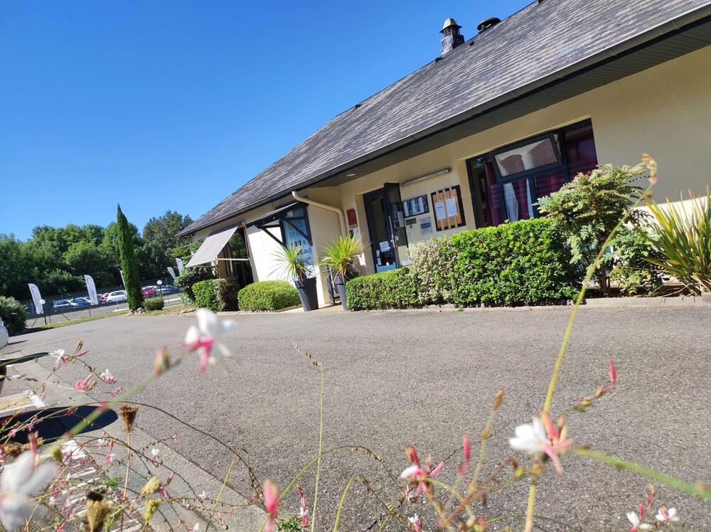 Kyriad Tarbes Odos Exteriör bild